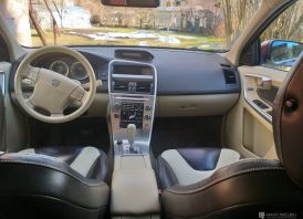 Volvo XV60