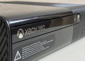 Xbox 360 E, Black, 250GB su pulteliu.